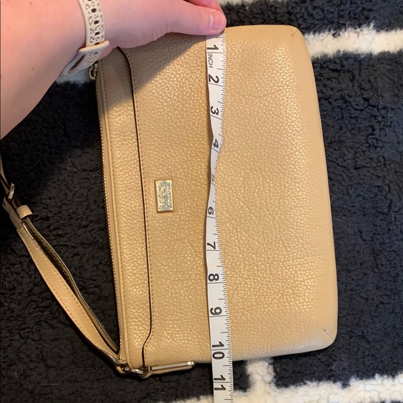 EUC - Coach 49992 Madison Leather East West Swingpack In Tan - Picture 15 of 17